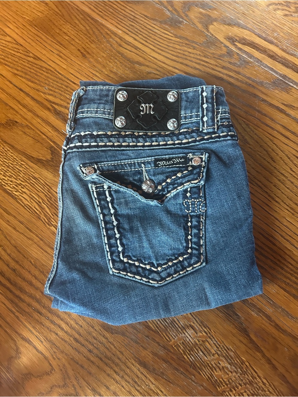 Miss Me Blue low rise Embroidered Back Pocket skinny jeans